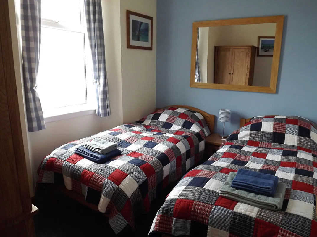 Twin Bedroom Adjusted